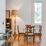 Villa Gruber Elegant Apartment