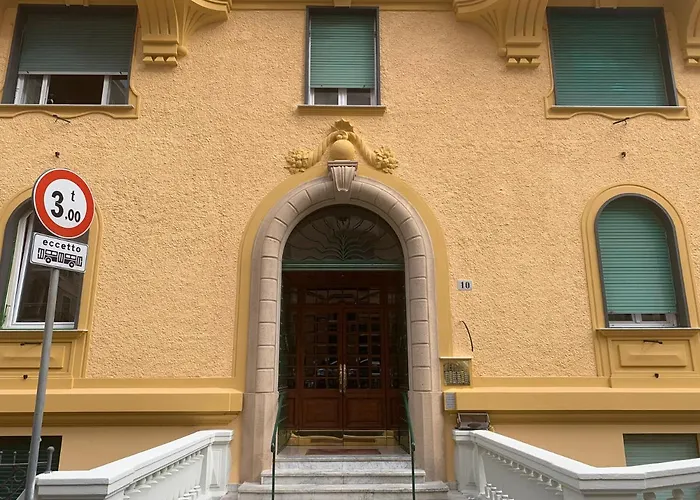 Villa Gruber Elegant Apartment